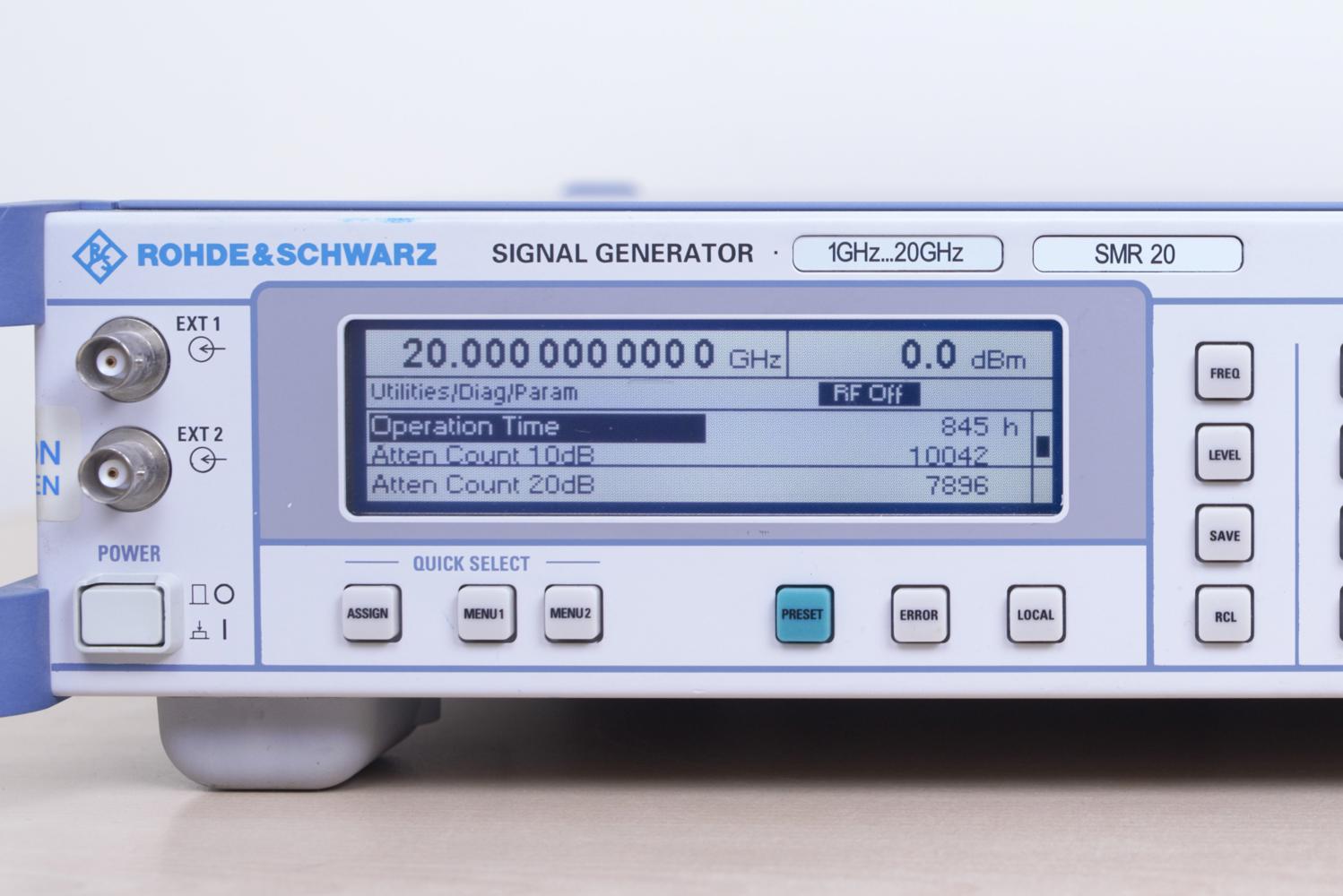 Генератор сигналов Rohde & Schwarz SMR20